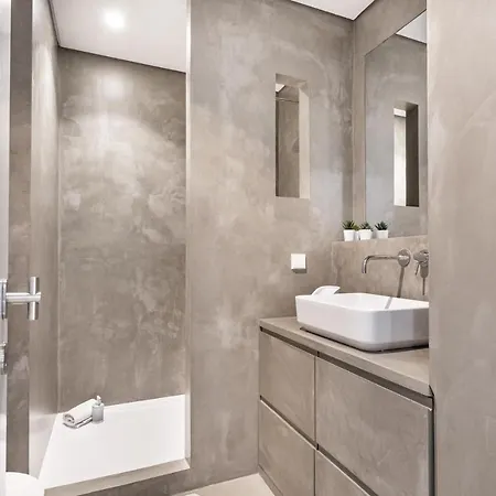 Joivy Superb 1-br Flat Near Jardim Da Estrela * Lisbon